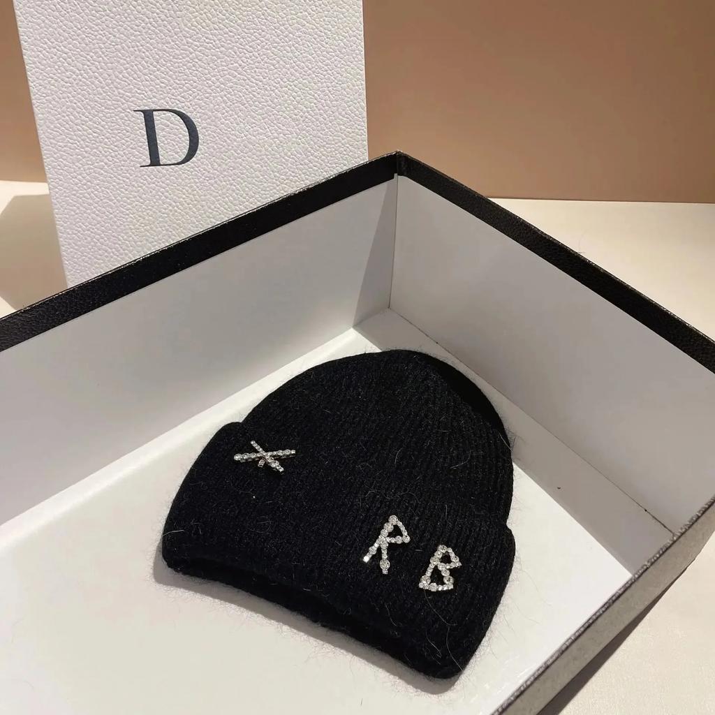 2025 New Fashion Rabbit Hair Diamond Letter Hat Women's Winter Warm Knit Hat Designer Women's Casual Hat Ski Hat