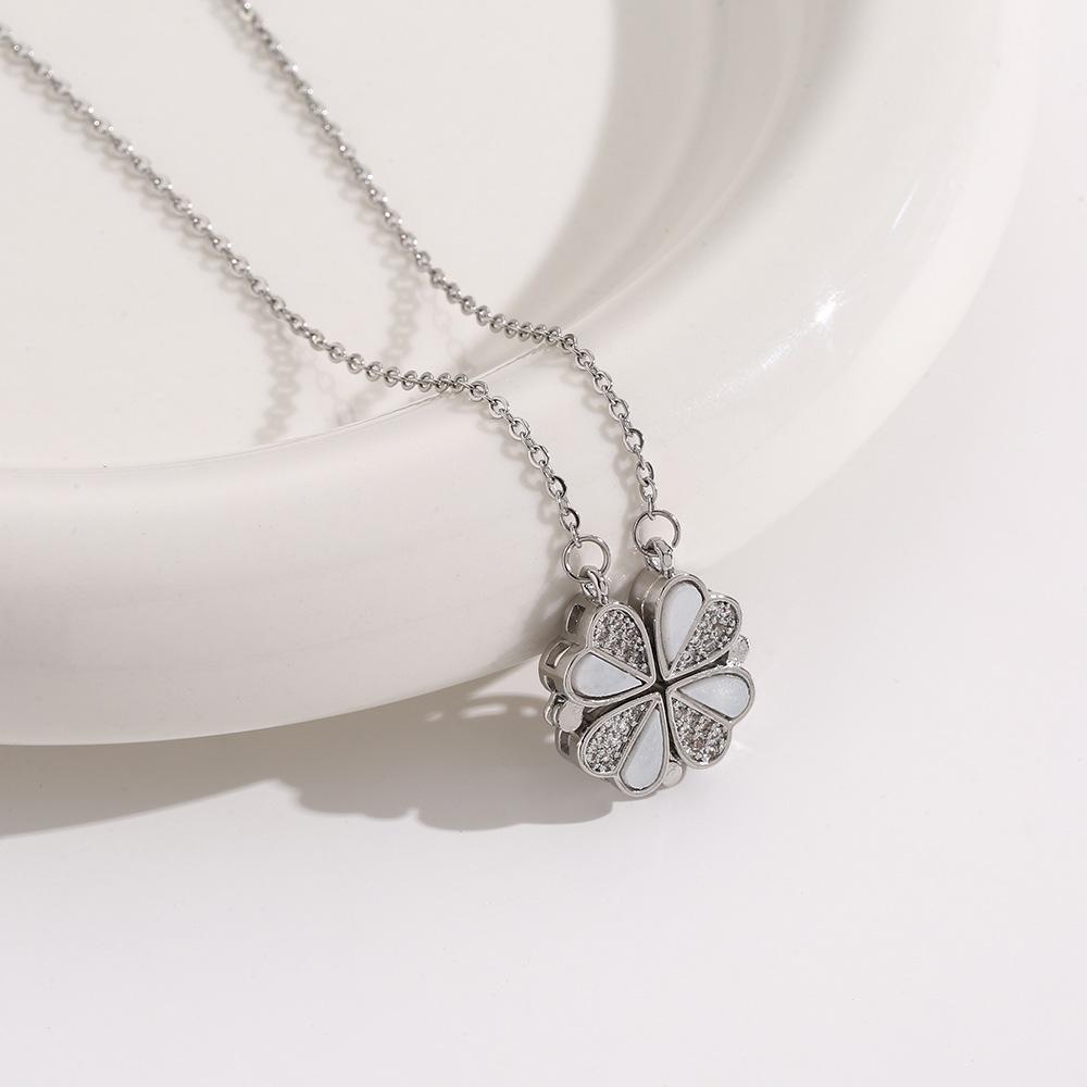 Elegant Gold-Plated Chinese-Style Four-Leaf Clover Necklace with Imitation Hetian Jade Pendant for Women