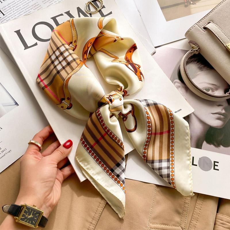Luxury Brand Women Paisley Print Square Hijab Scarf Soft Satin Silk-like Small Neck Scarf Stylish Casual Headscarf Woman Bandana