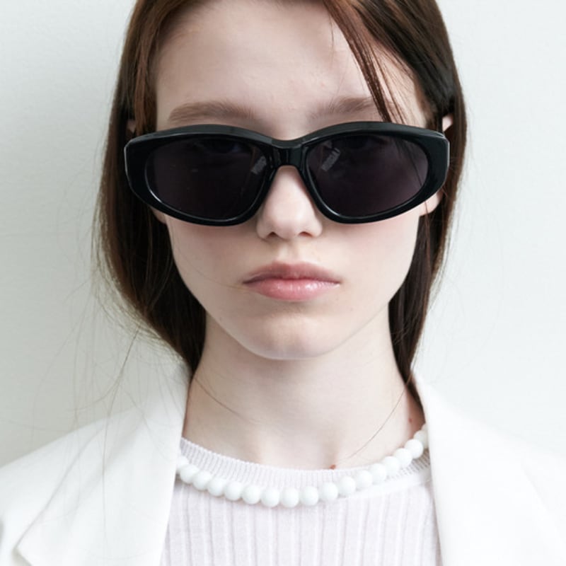 

One Brilliant Carla-OB541-Black single type