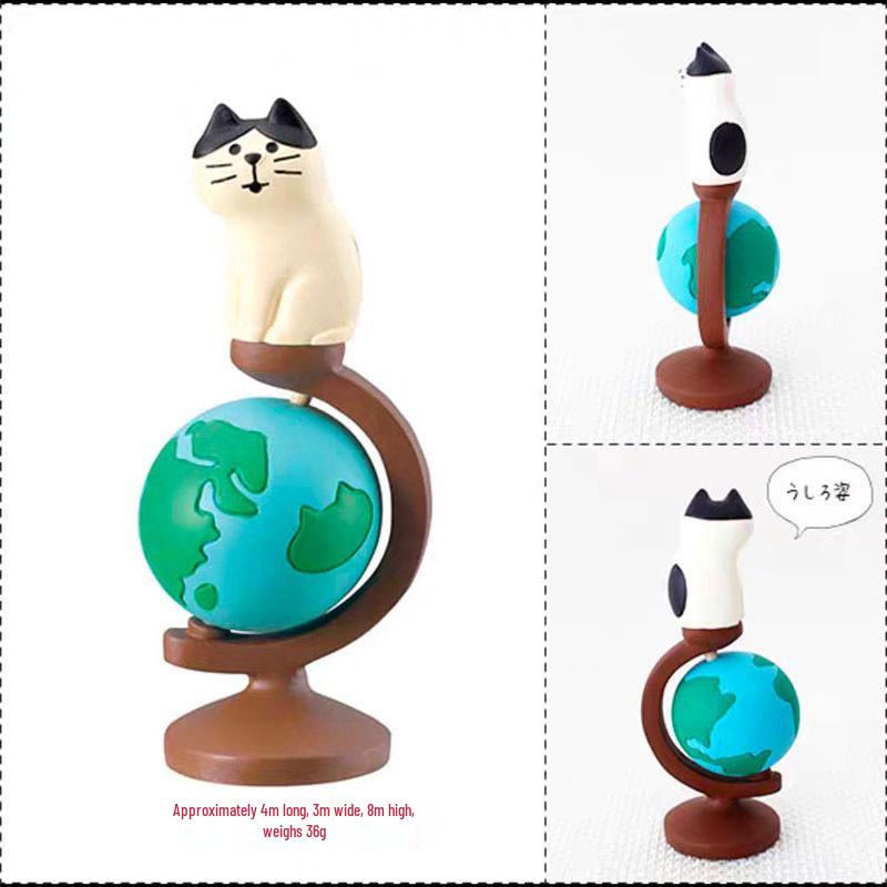 Statue of Liberty Cat Resin Miniature: World Traveler Series