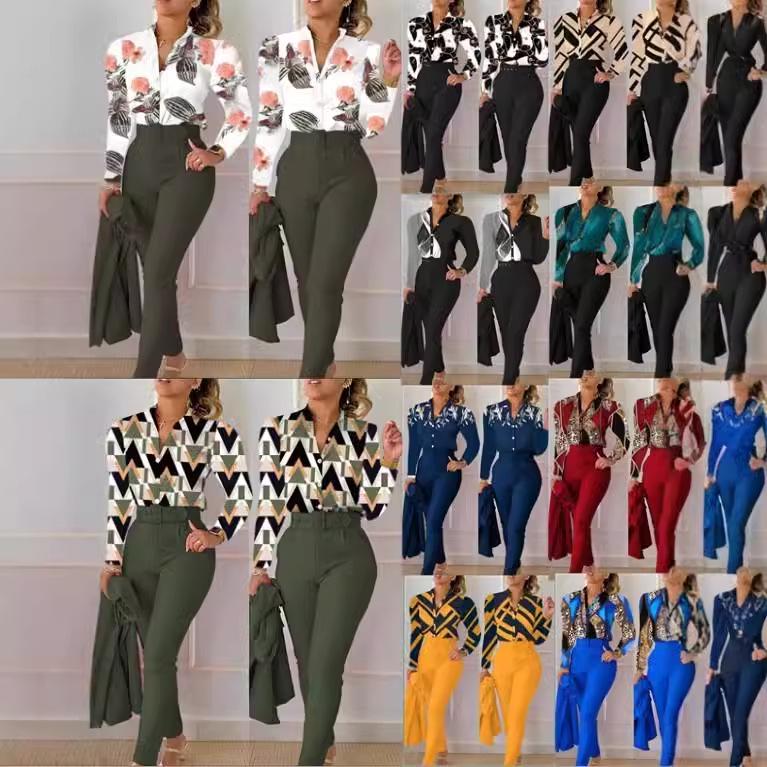 

Printed Long-Sleeve Top & Solid Color Pants Suit with Belt Large