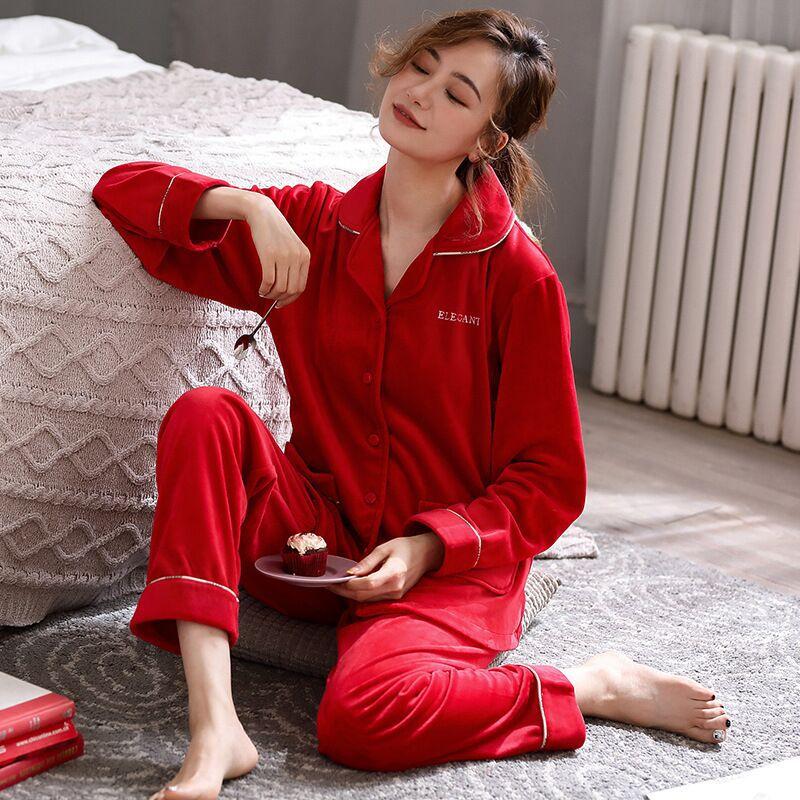 Herbst- und Winterinsel Samt Groß Rot Paar Pyjamas Damen Warm und Samt Hochzeit Festlich Loungewear Herren Anzug