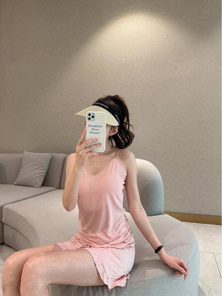 Women's Summer V-Neck Padded Camisole - Slimming Sleeveless Base Layer Top