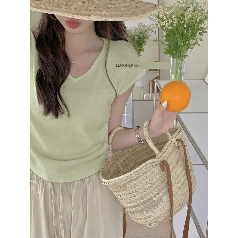 

Нежный стиль Летящие рукава Кулиска Ледяной шелк V-образный вырез Свитер Light green One size