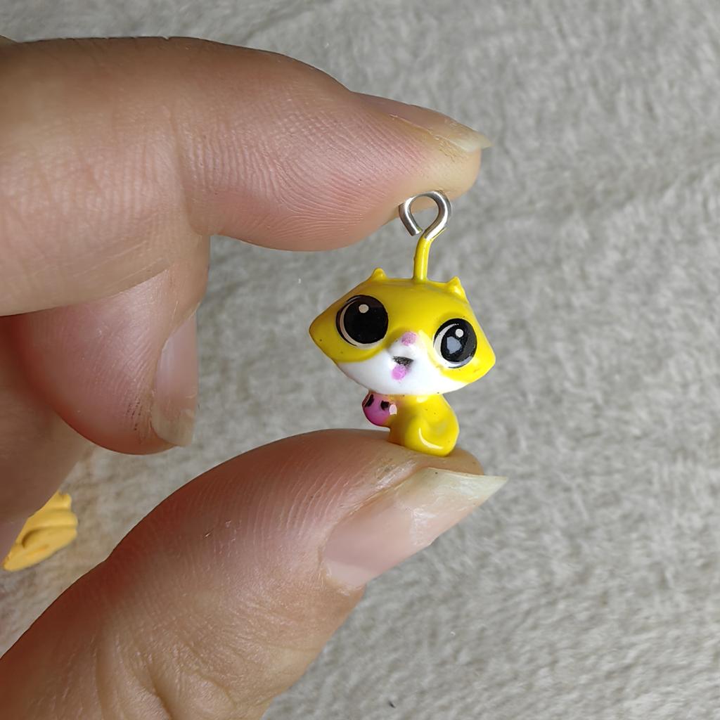 Non-Toxic Random Shop Fruit Dolls Mini 1Cm Pendant Model Toys Action Figures Toy For Kids Gift Brinquedos Figurines