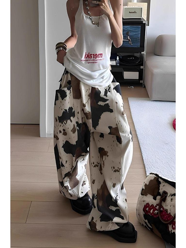Trendy Women's Retro Cow Print Wide-Leg Jeans - New Style Relaxed Fit
