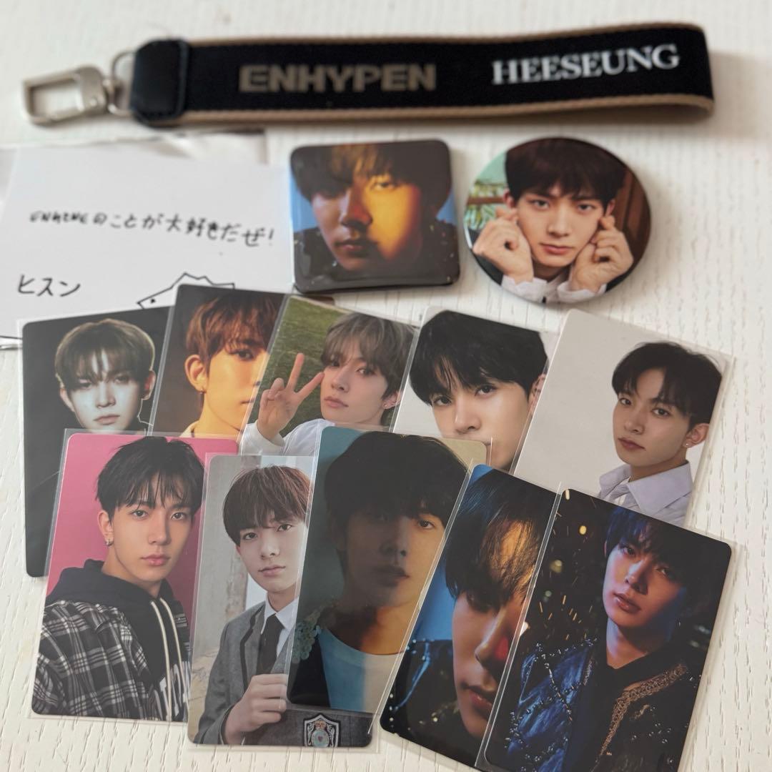 

[USED] ENHYPEN Heeseung Keychain, Badge, Trading Card, Venue Bonus