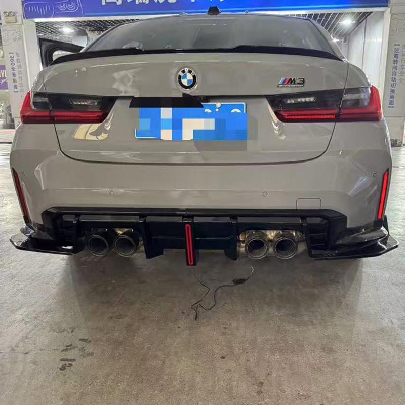 High Quality ABS 3Pcs Car Rear Bumper Diffuser Lip Protector Guard With LED Light Gloss Black For BMW G80 M3 2026 2026 2026 2026