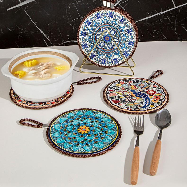 

New Customer Offer: Retro Heat-Resistant Ceramic Pot Mat - Anti-Scald, High-Temperature Safe Enamel Pad