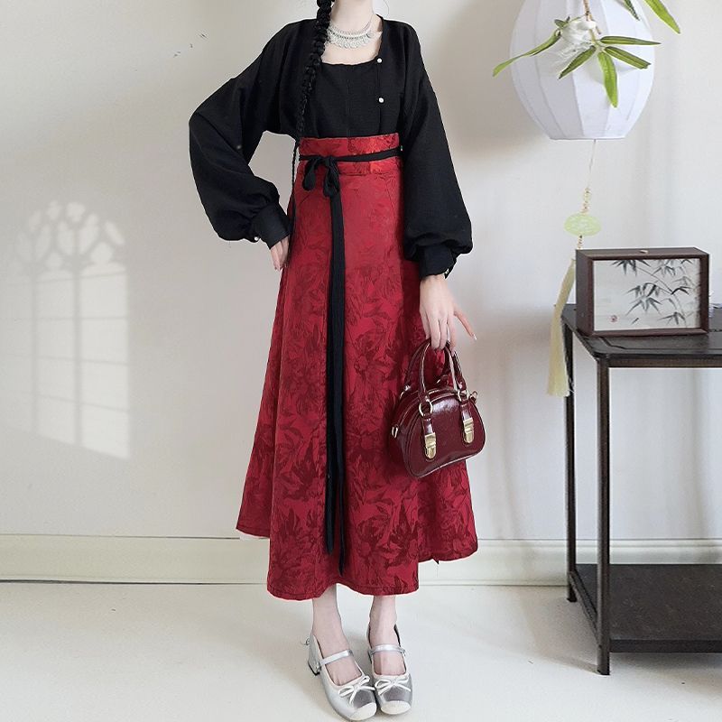 

Модифицированная рубашка с круглым вырезом и юбка в китайском стиле династии Тан для ежедневных поездок на работу, однотонный жаккардовый костюм для женщин M чёрный/красный