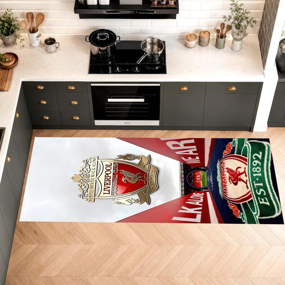 Liverpool Football Club Küchenfußmatte Rutschfest Waschbar Weicher Teppich Fußmatte Geeignet für Schlafzimmer Wohnzimmer Küche und Badezimmer Heimdekoration