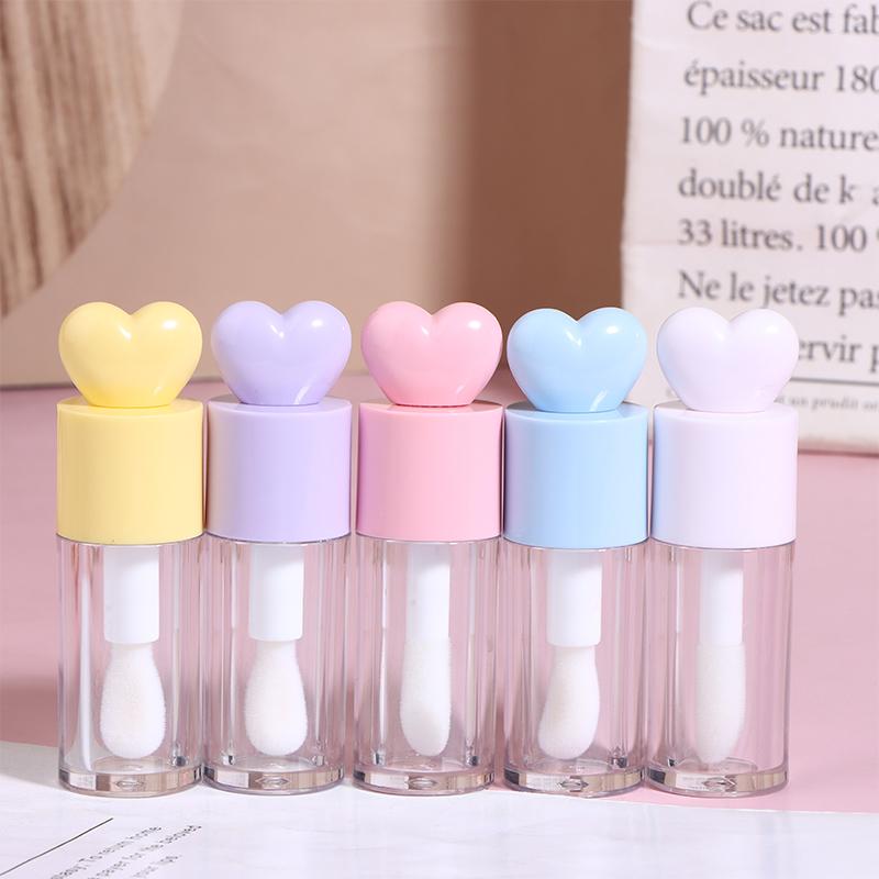 Tubos Criativos Fofos em Formato de Coração para Gloss Labial Transparentes Vazios Tubos Cilíndricos DIY para Bálsamo Labial 4ml com Aplicador Frasco de Batom Recarregável