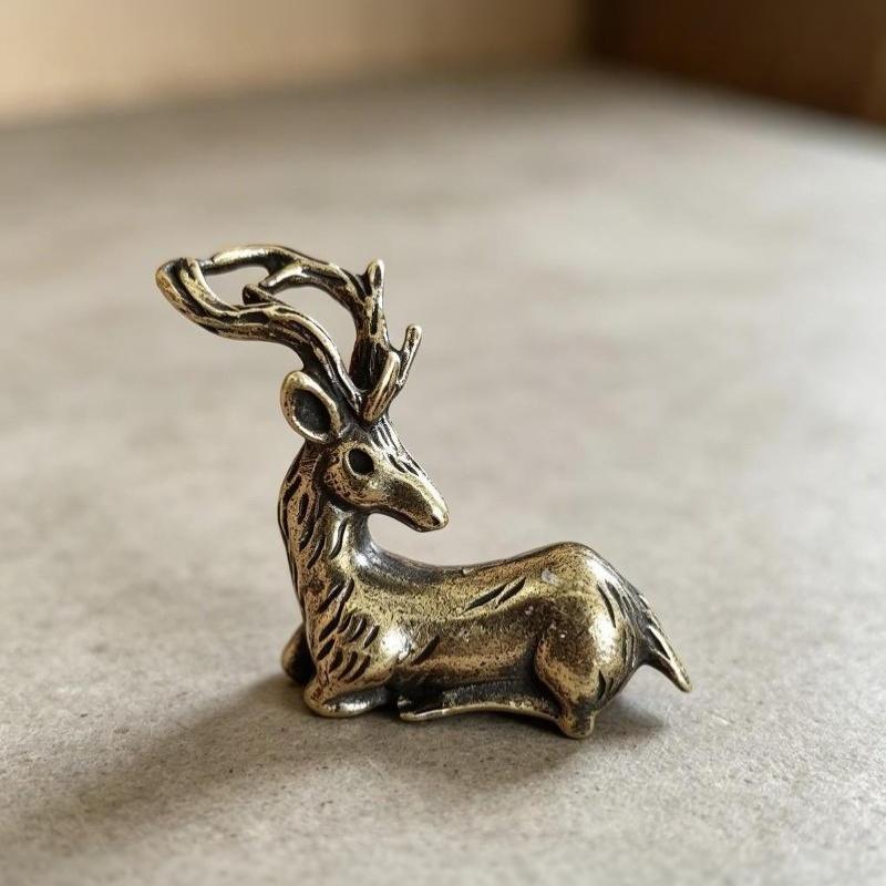 Retro Bronze Deer Small Ornaments Copper Sika Deer Micro Landscape Figurine Desktop Antique Home Decor Gift