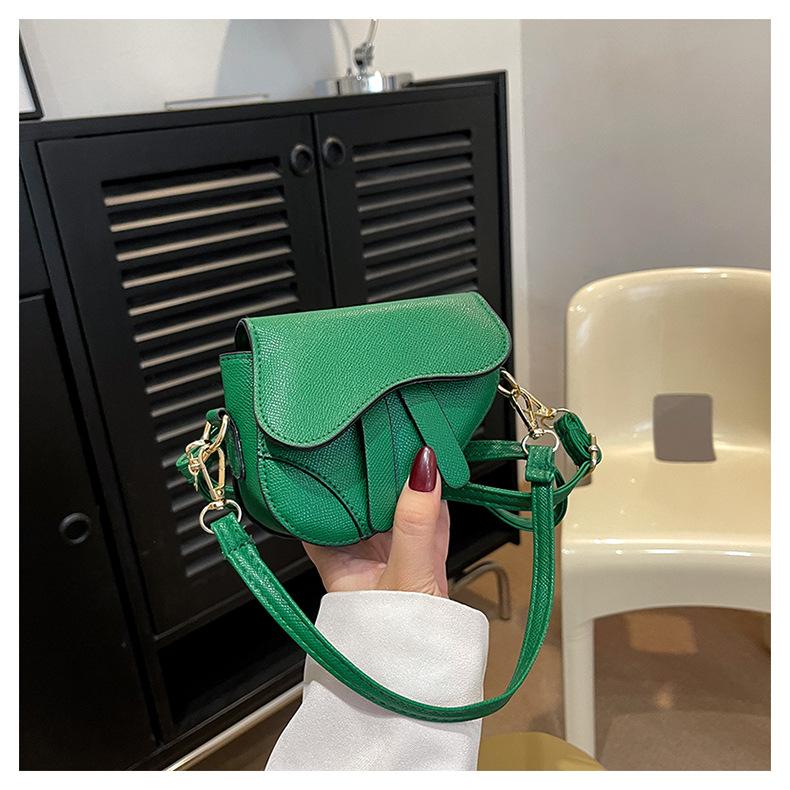 

Весенняя сумка Мини-сумка Сумка-пельмень Модная трендовая сумка-мессенджер Атмосферная красивая сумка через плечо с индивидуальным дизайном