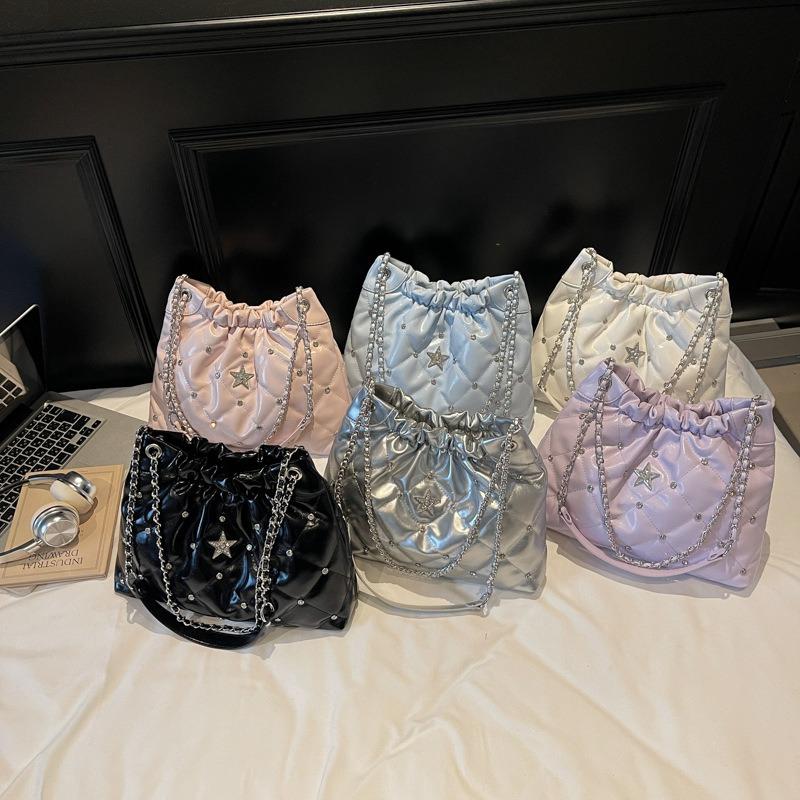 Rhombus Chain Small Bag Women's New Fashion Retro Bucket Bag Versatile Casual Messenger Bag