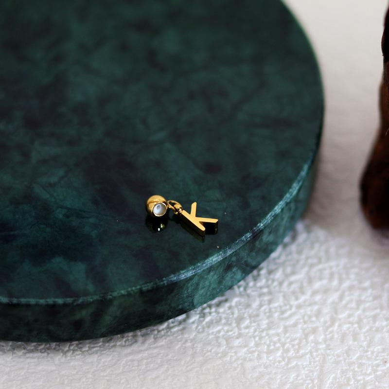 DIY Letter Necklace: 26 English Letter Pendant, Pull-Out Chain, Personalized Single Pendant Accessories