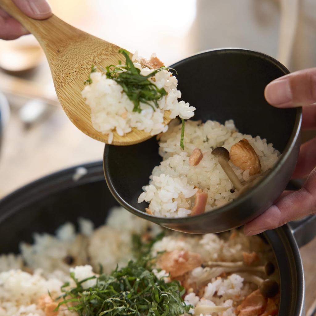 TAMAKI Lightweight Black Matte Rice Bowl, 11.3cm Diameter X 6.3cm Height, Porcelain, Dishwasher and Microwave Safe, Made In Japan, T-877302