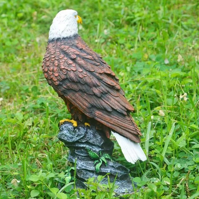 Simulated Eagle Decoration Imitation Bronze Eagle Decoration Animal Model Home Resin Craft Gift Miniatures Figurines Desk Decor