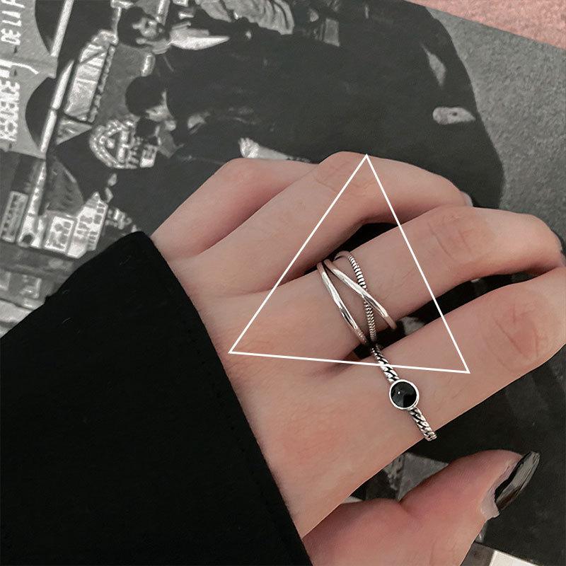 S925 Silver Glamorous Black Agate Geometric Ring Trendy And Elegant Design For Fashionable Women