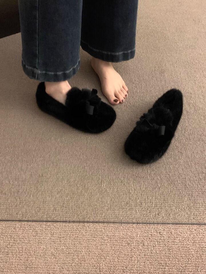 Mao Mao Schuhe Damen tragen ein Pedal Doudou Schuhe 2025 neu Herbst und Winter Nerz Plüsch Baumwollschuhe flache Baumwolle Damenschuhe