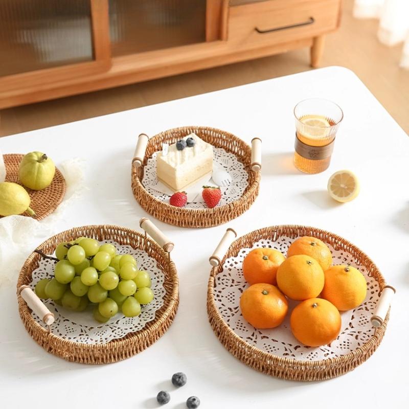 Kreativer japanischer Dessertteller aus natürlichem Rattan, runder Obstteller aus Holz, Campingzubehör für draußen, Küchenzubehör für Zuhause