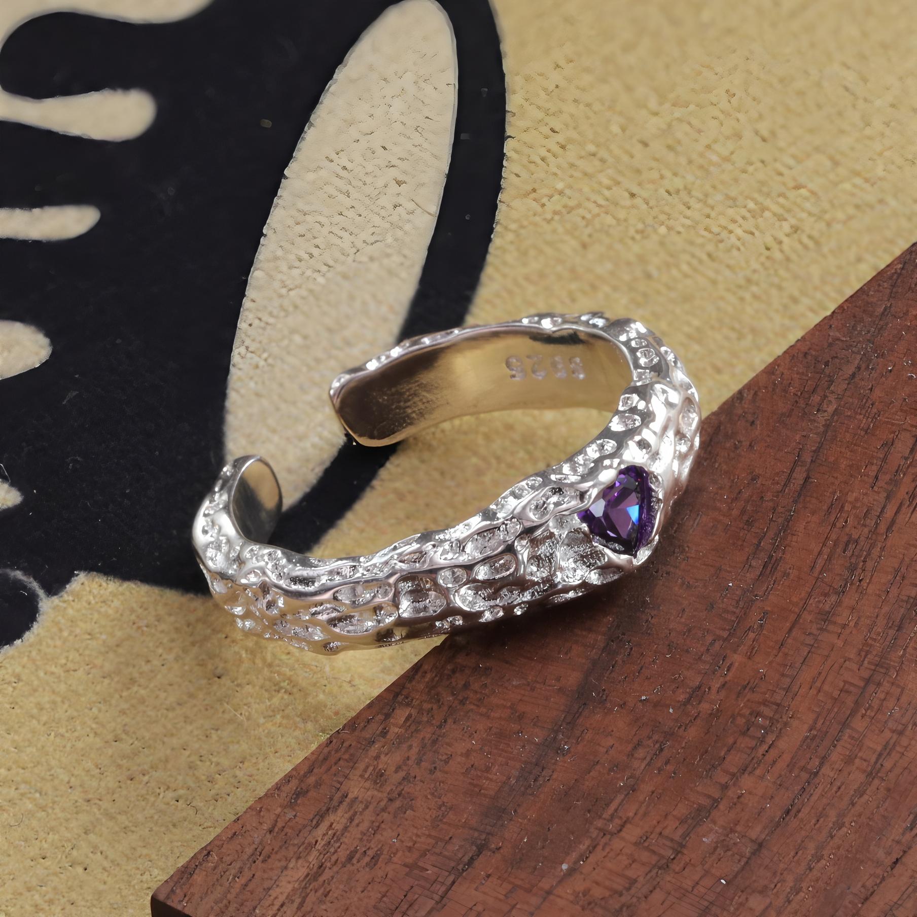 

Elegant Silve Love Heart Ring Design For Women Wedding Present Choice Zircon Simplicity Ins Korean Jewelry Creation W29245WW-