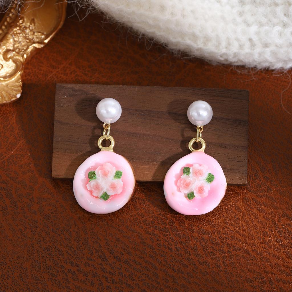 French Color Oil Drop Flower Pearl Stud Earrings Mori Fresh And Sweet Earrings Light Luxury Design Earrings Women