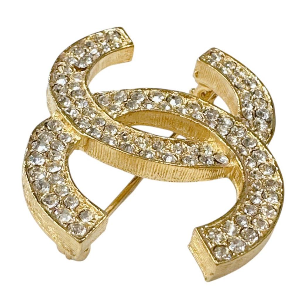 Chanel סיכת דש עם אבני חן סימן COCO סיכה וינטג' מצופה זהב זהב נשים משומשת