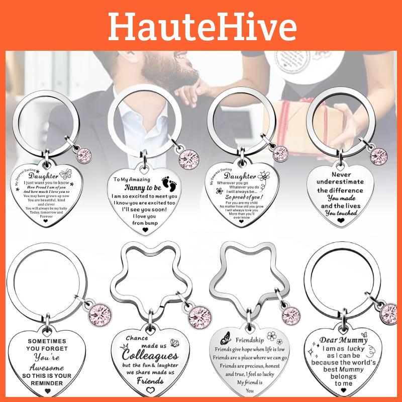 Entzückender Edelstahl-Herz-Schlüsselanhänger mit rosa-blauem Edelstein als Geburtstagsgeschenk