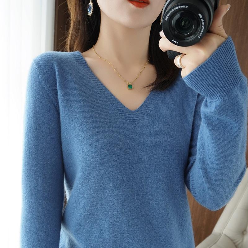 Women's V-Neck Loose Knit Sweater, Autumn/Winter 2025 New Arrival, Versatile Plain Long Sleeve Top