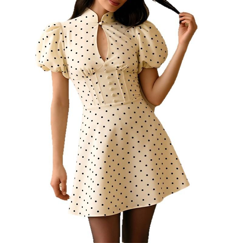Summer new women's clothing, European and American dresses, fashionable and elegant waist polka dot lantern sleeve short skirts