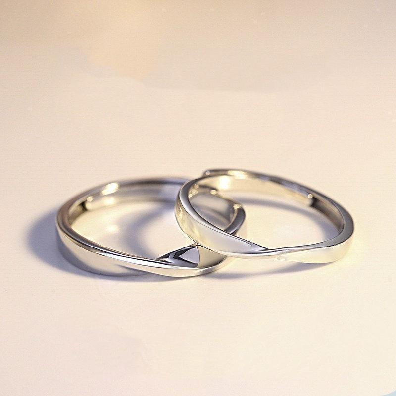 New Fashion Mobius Smooth Couple Rings Classic Silver Color Adjustable Ring For Men Women Wedding Jewelry Valentine's Gift