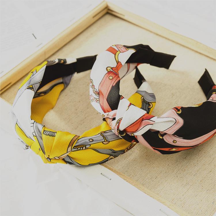New Satin-knotted Hairband - Wide Version with Rolled Edge Chain End - Women's Hair Accessory for Grooming and Face Care
