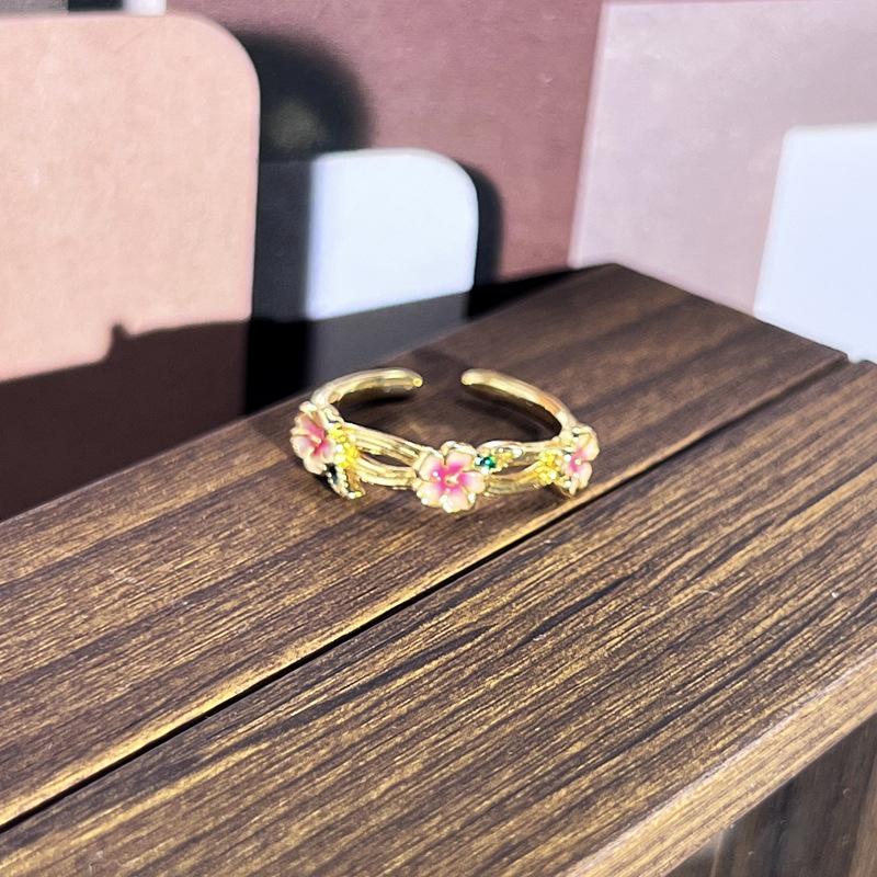 2026 Sweet and Cool Colorful Drip Glaze Temperament Court Style Retro Ring Female Flower Niche Ring