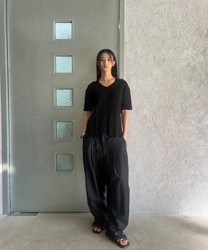 PARADIGMFILM [Ep.02] Fold-In Collar V-Neck Knit (Black)