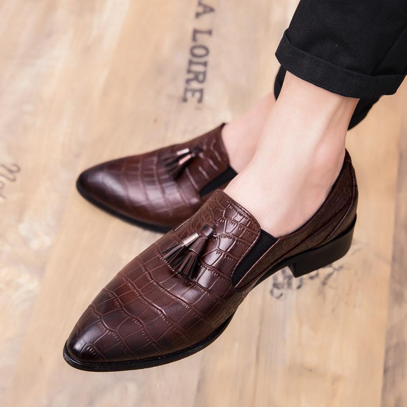 Men's shoes spring breathable fringed leather shoes men's British style business small leather shoes trend one pedal casual shoes