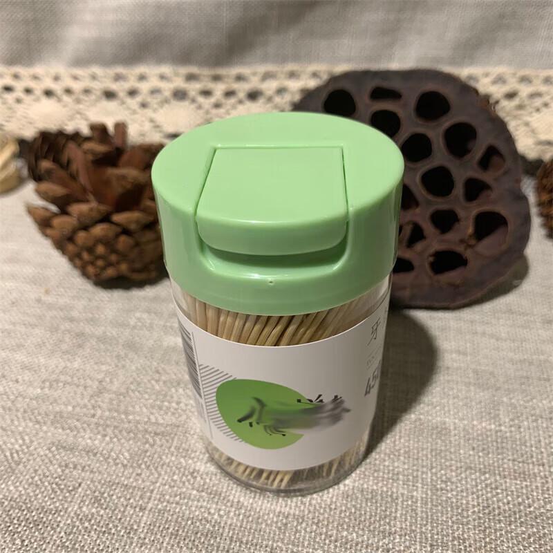Saikeyou Disposable Bamboo Toothpicks with Flip-Top Box