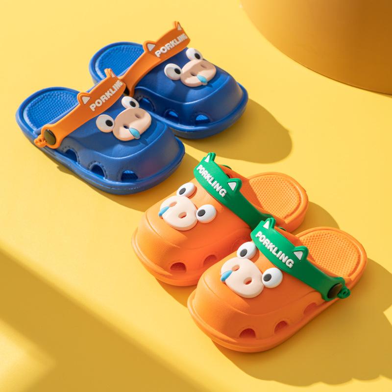 

Children s snot pig summer new soft bottom students wear home indoor outdoor bag head cool slippers non-slip 140 [Suitable for foot length 13cm]