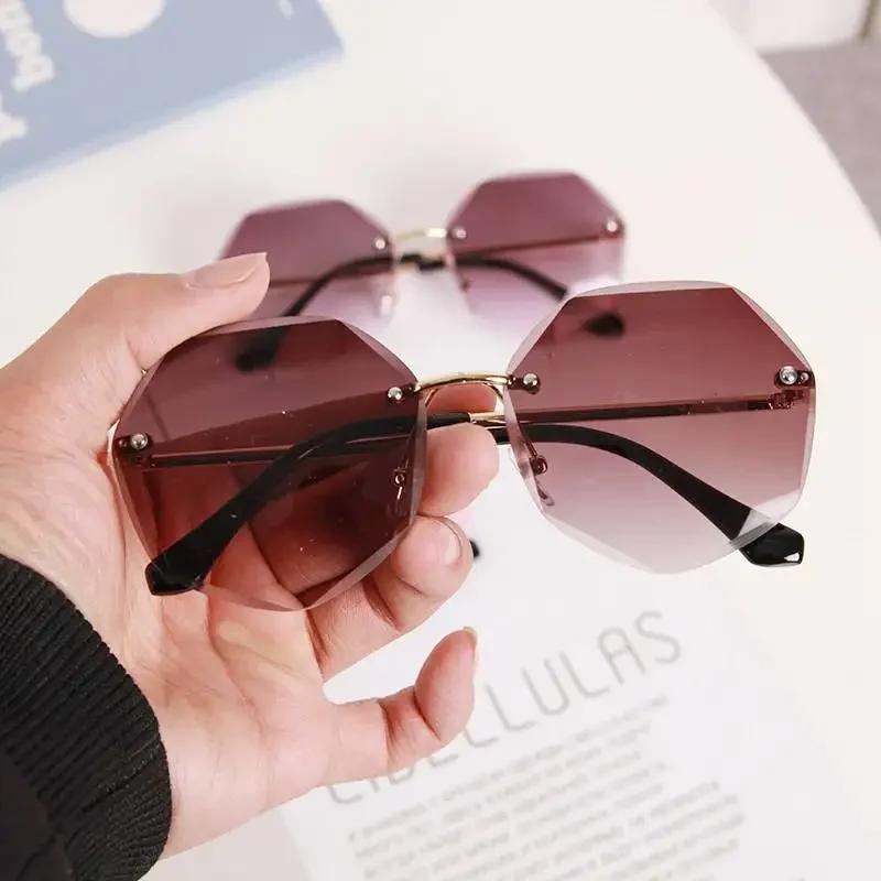 4PCS Fashion Rimless Square Sunglasses Women Men Vintage Luxury Brand Designer Ins Sun Glasses for Female UV400 Shades