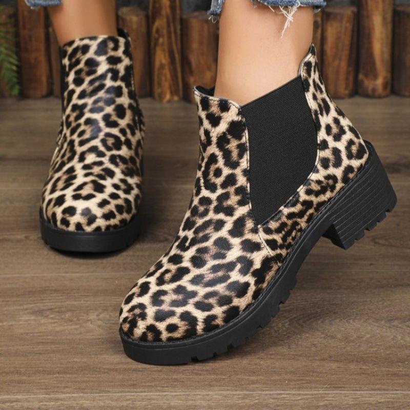 Large Size New Autumn and Winter Leopard Print Thick Heel Platform Martin Boots European and American Short Boots