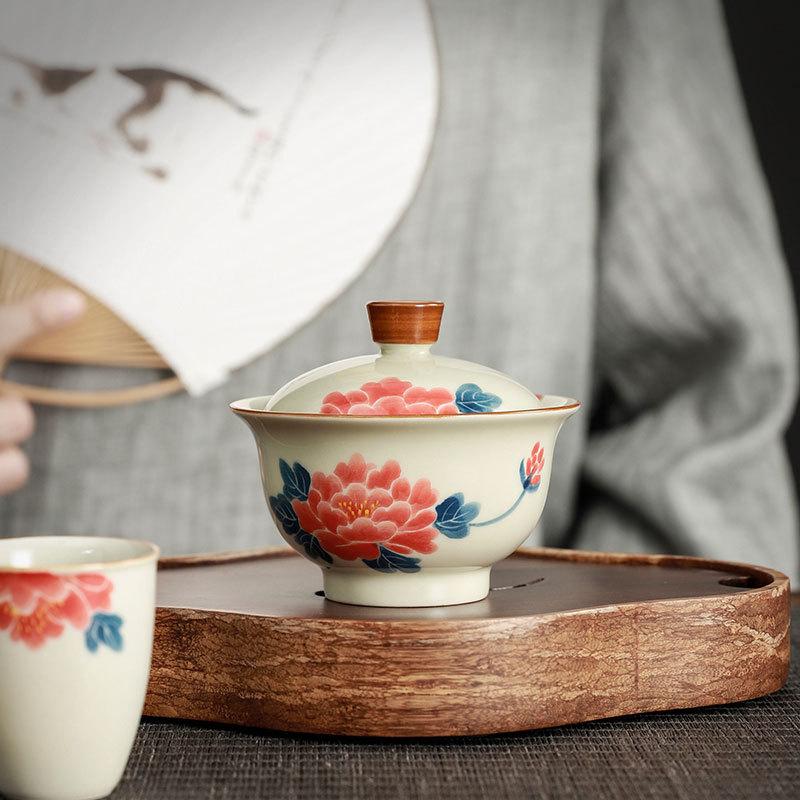 Hand-painted Sancai cover bowl, large with cover, single high-end household ceramic teacup, Kung Fu tea set, tea bowl.