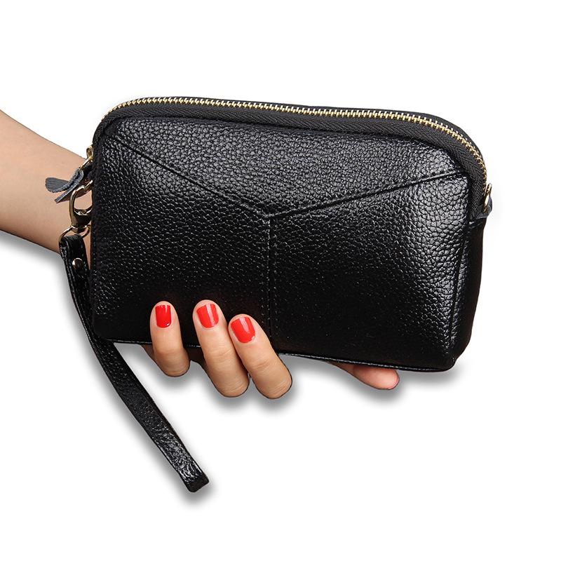 

Стильный женский клатч из натуральной кожи и сумка-браслет для телефона