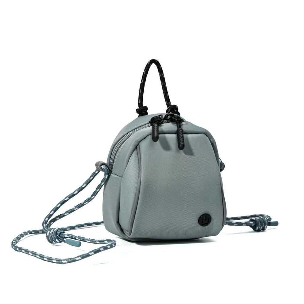 Adorable Mini Crossbody Bag - Egg-Shaped Shoulder Bag for Parent-Child Outings and Kids, Simplified Mobile Phone Holder
