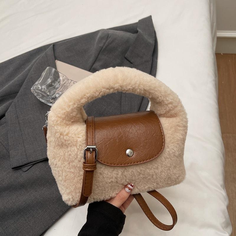 Autumn and winter popular portable fluffy bag women 2025 new fluffy commuter shoulder bag fashion shoulder messenger bag