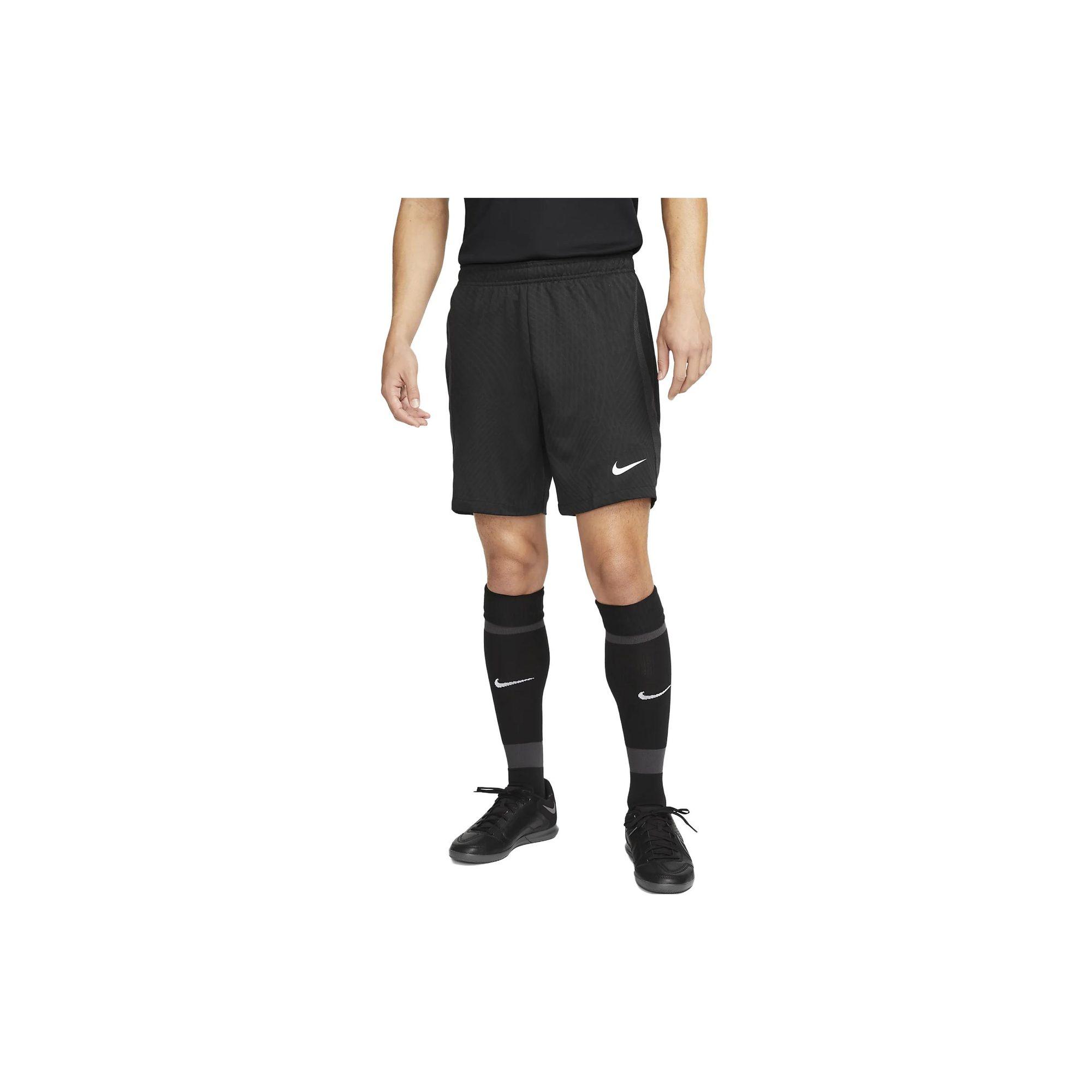 Nike Casual Shorts Men`s Black Moderate