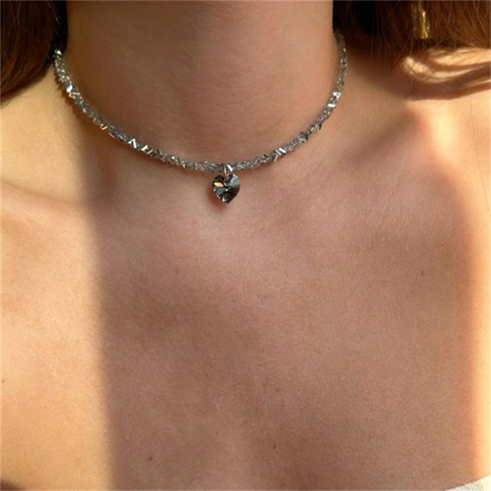 Fashion Vintage Tassels Zircon Heart Pendant Necklace For Women Female Boho Geometric Baroque Transparent Crystal  Chain Jewelry
