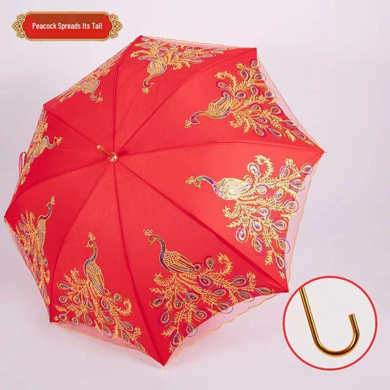 Eleganter roter Brautschirm mit gestickter Spitzkante und langem Griff für Hochzeiten