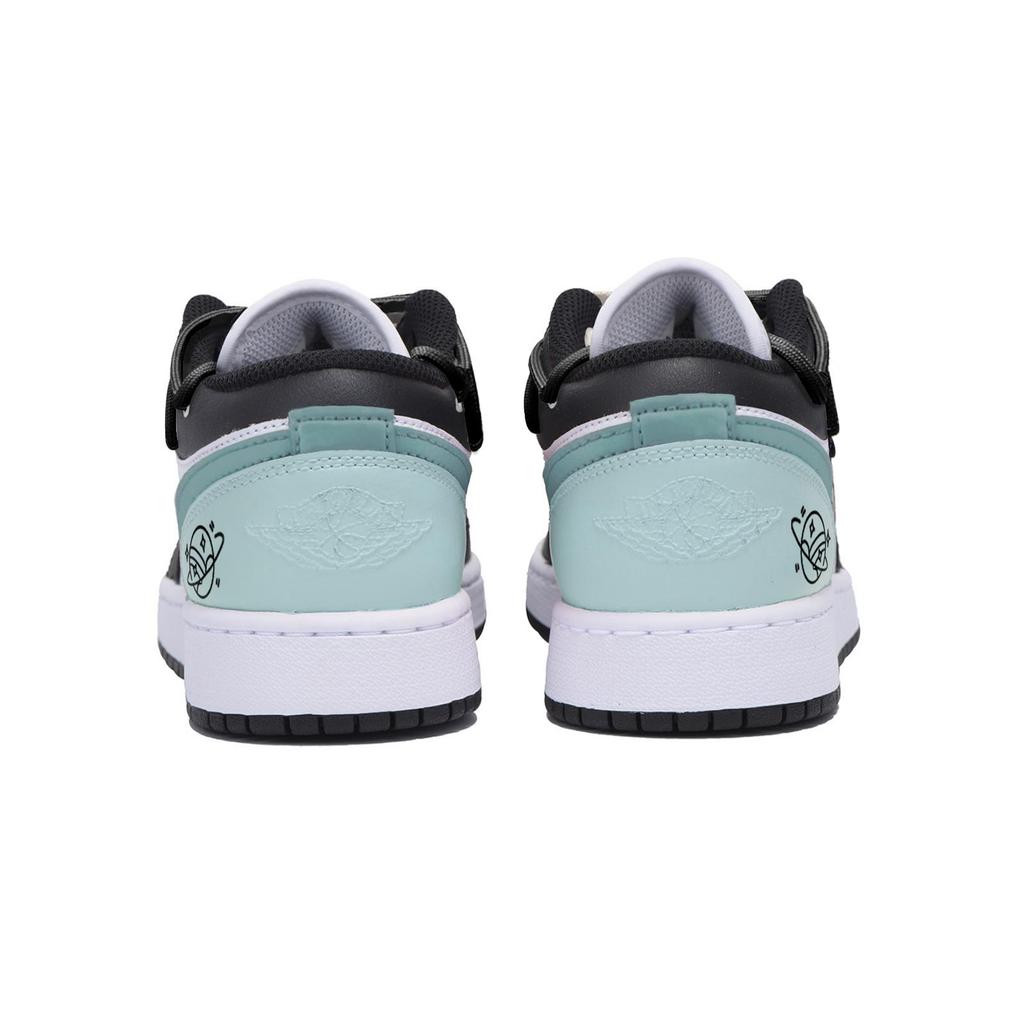Jordan Air Jordan 1 Slip Resistant Abrasion Resistant Low top Vintage Basketball Shoes Men's Black White Green 553558-131(Team85-)
