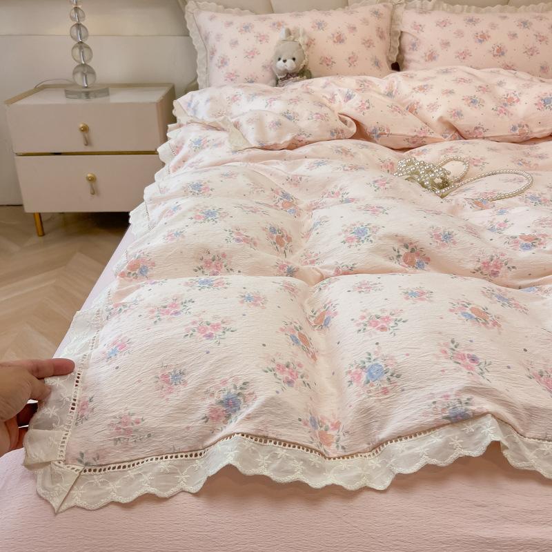 Double Yarn Bed Four-piece Set Hollow Lace Skin-friendly Breathable Comfortable Washed Bed Sheet Quilt Cover Pillowcase Set
